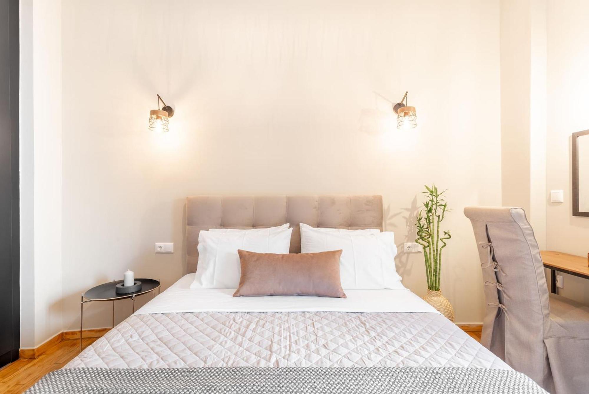 Deluxe 3-Bdrm Urban-Industrial Apt At Acropolis Athena Bagian luar foto