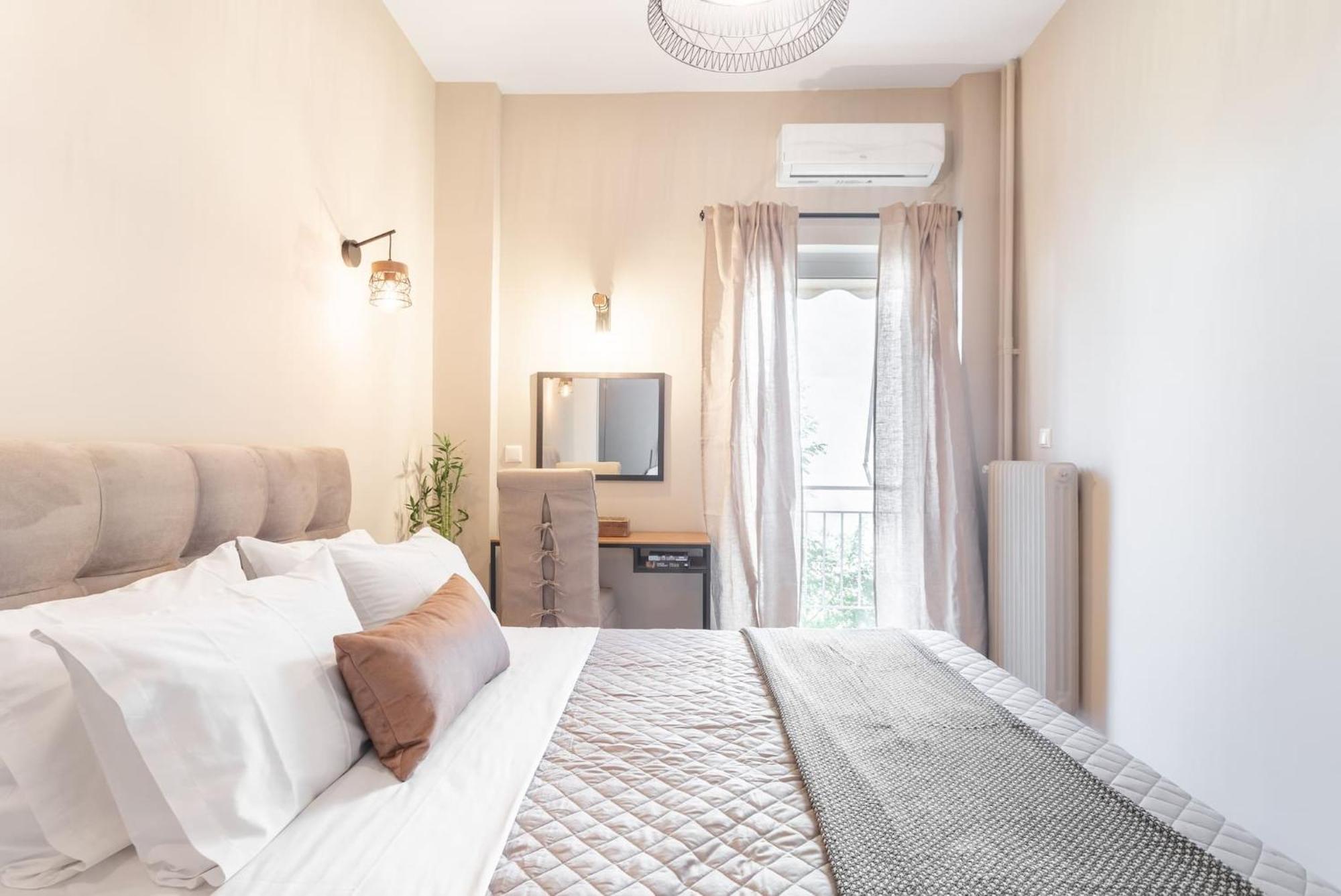 Deluxe 3-Bdrm Urban-Industrial Apt At Acropolis Athena Bagian luar foto